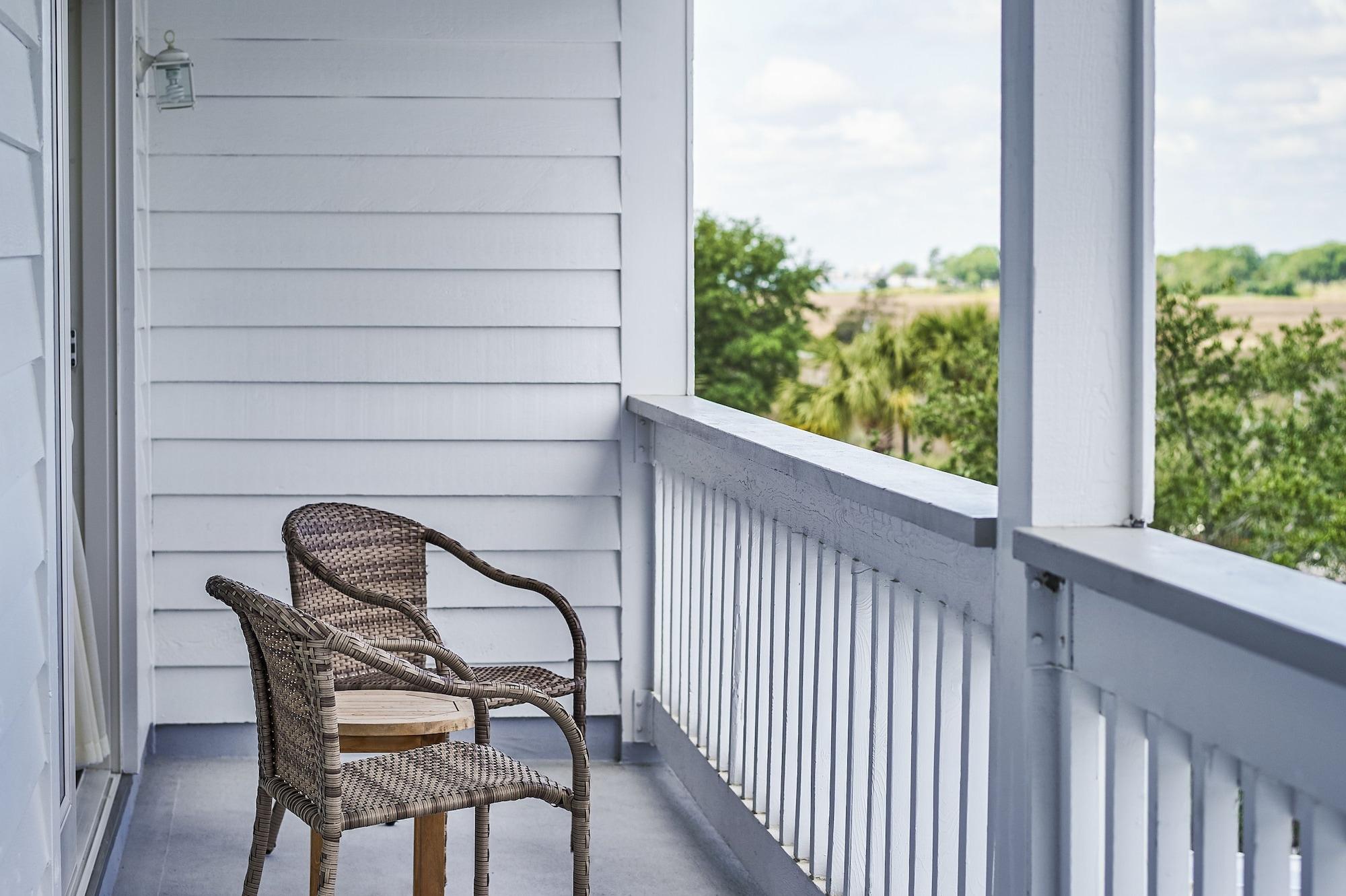 Shem Creek Inn Mount Pleasant Extérieur photo