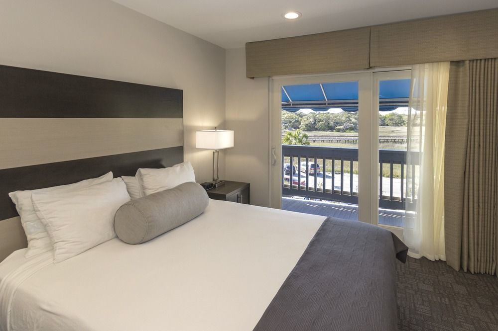 Shem Creek Inn Mount Pleasant Extérieur photo